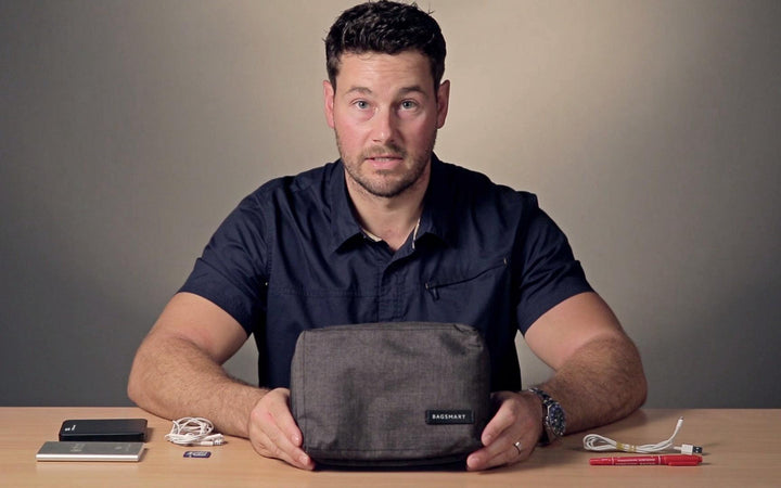 YouTube Video of BAGSMART Small Travel Electronics Cable Organizer Bag - BAGSMART