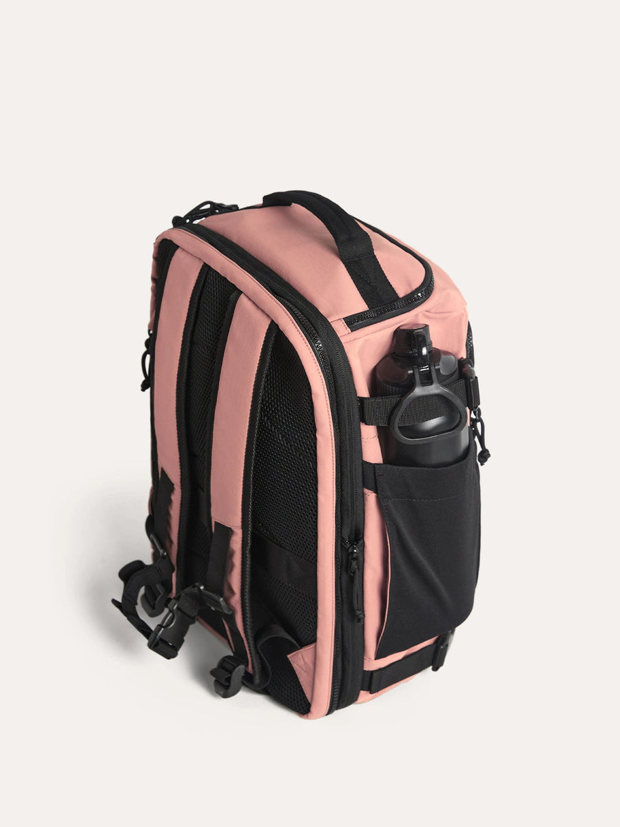 Blast 38L Mesh Travel Backpack BAGSMART