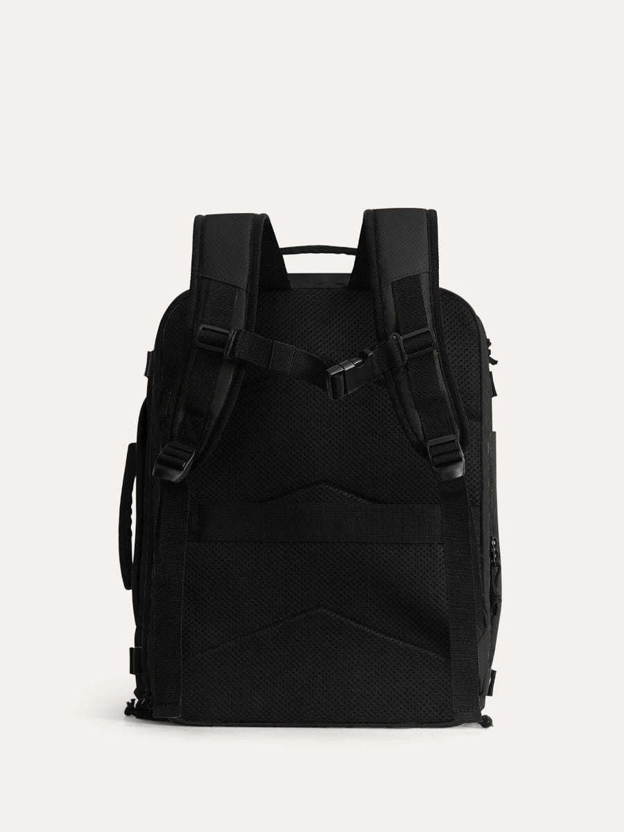 拡張可能な28～38Lトラベルバックパックキャリーオン | BAGSMART