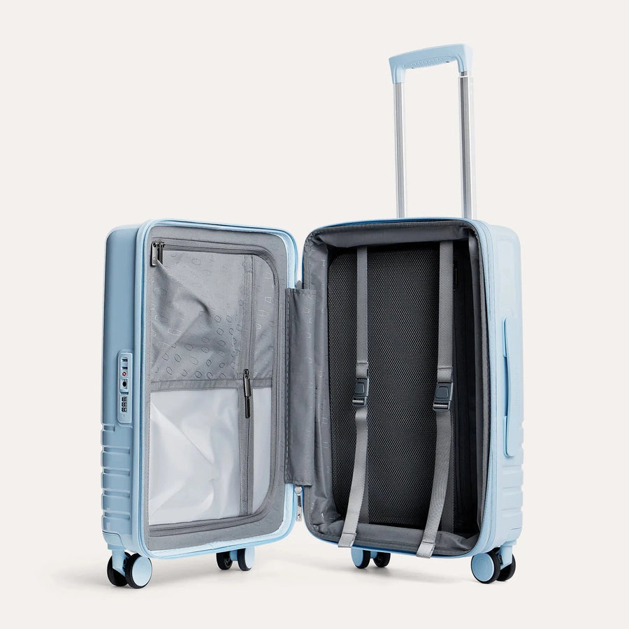 Getaway 20" Carry-On BAGSMART