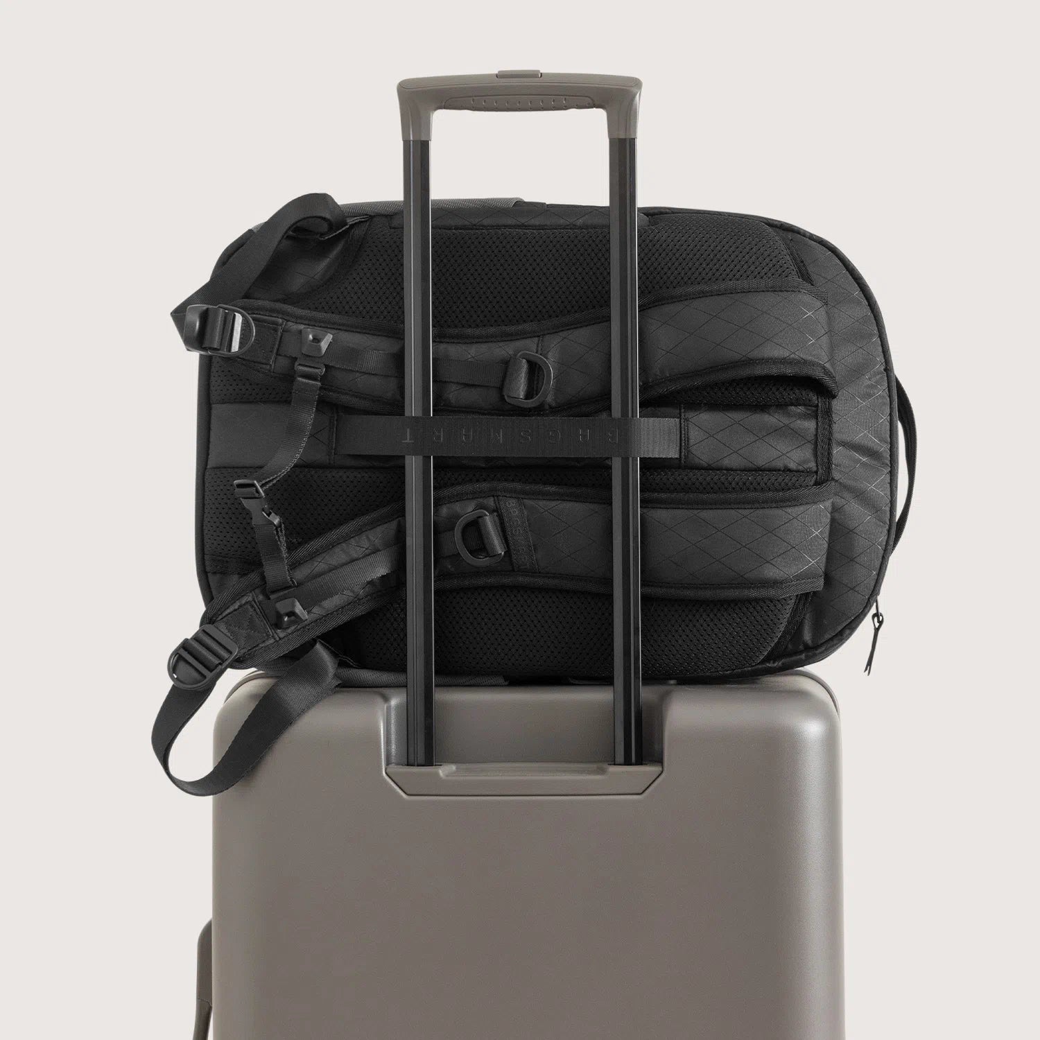 Dense 40L Travel Pack BAGSMART