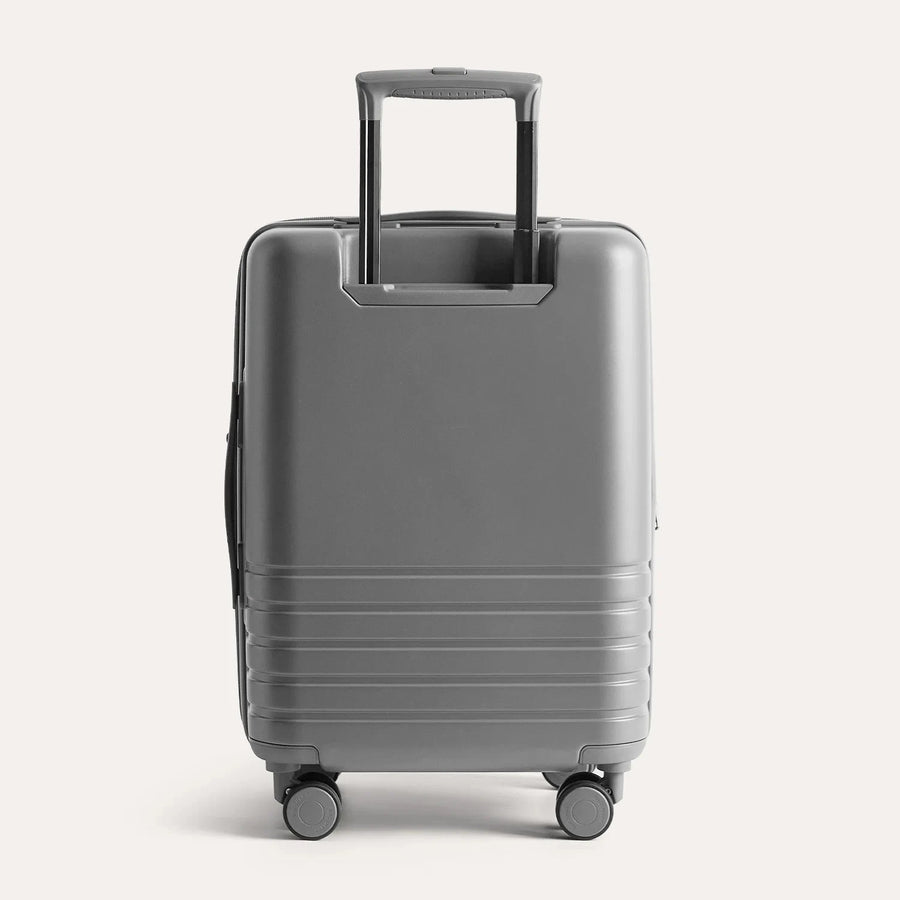 Getaway 20" Carry-On BAGSMART