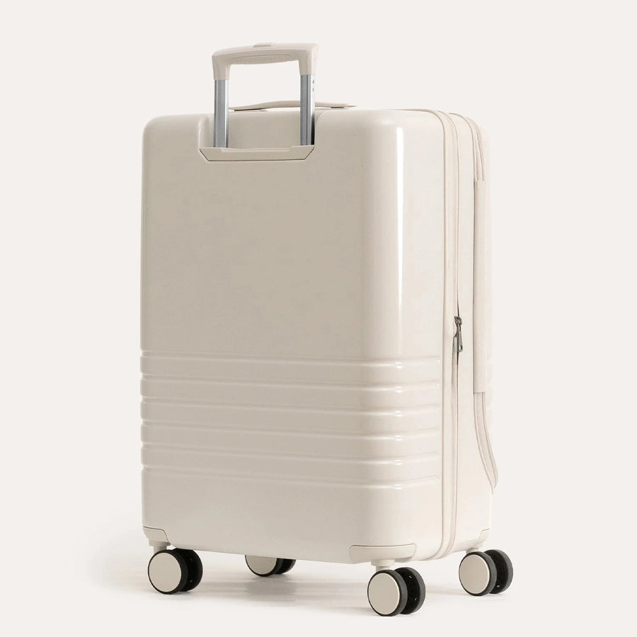 Getaway 24" Check-in: Side-Opening BAGSMART