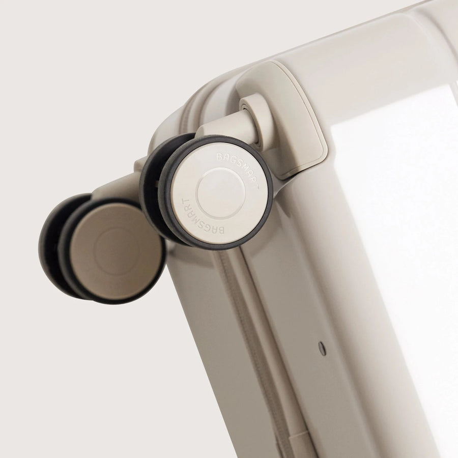 Getaway 24" Check-in: Side-Opening BAGSMART