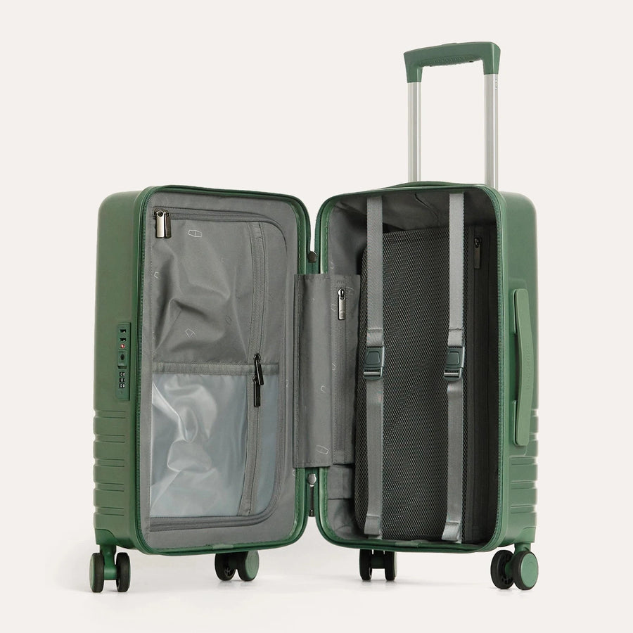 Getaway 19" Carry-On BAGSMART