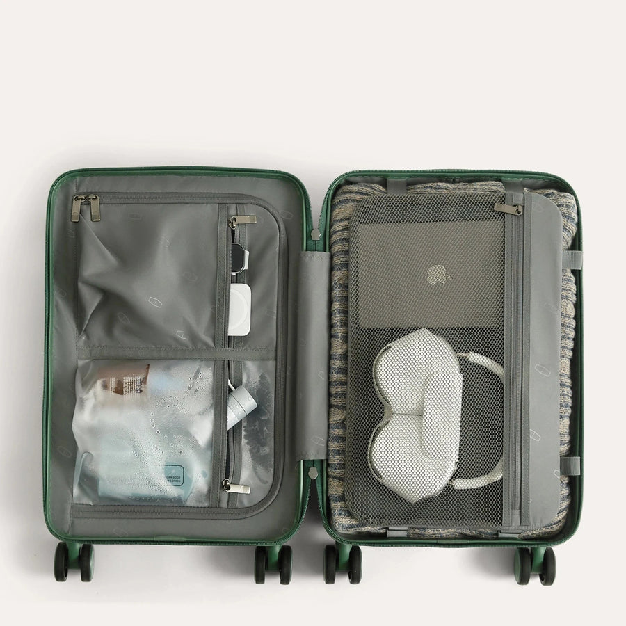 Getaway 19" Carry-On BAGSMART