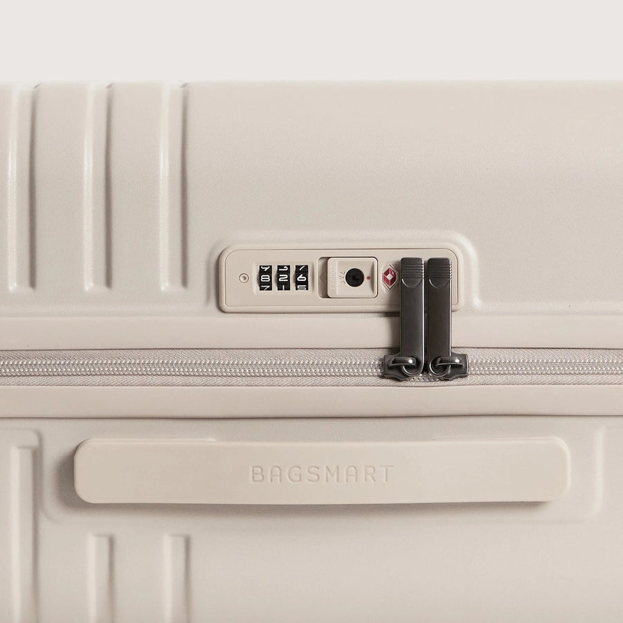 Getaway 19" Carry-On BAGSMART