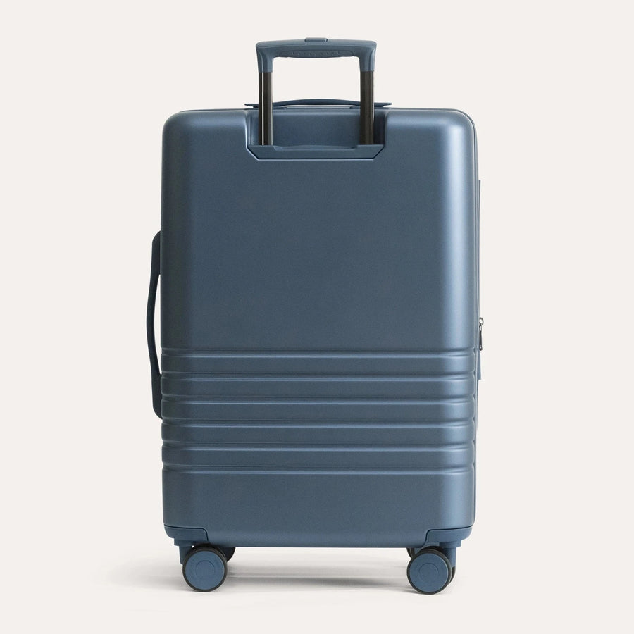 Getaway 24" Check-in: Side-Opening BAGSMART