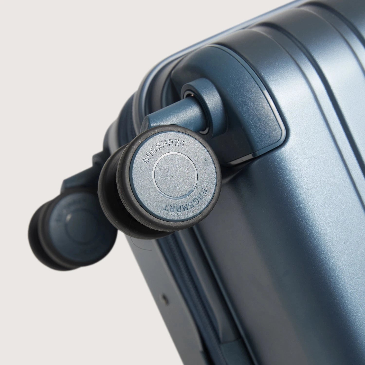 Getaway 26" Check-In BAGSMART