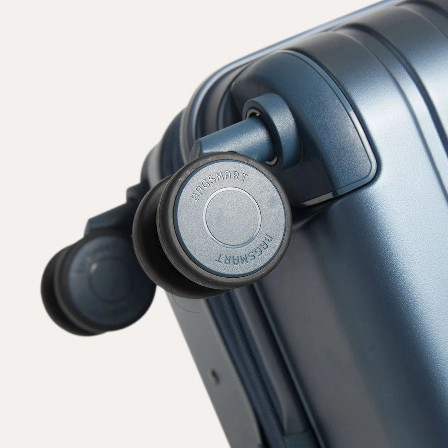 Getaway 20" Carry-On BAGSMART
