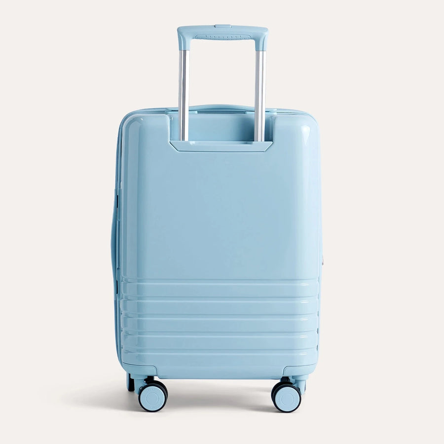 Getaway 20" Carry-On BAGSMART