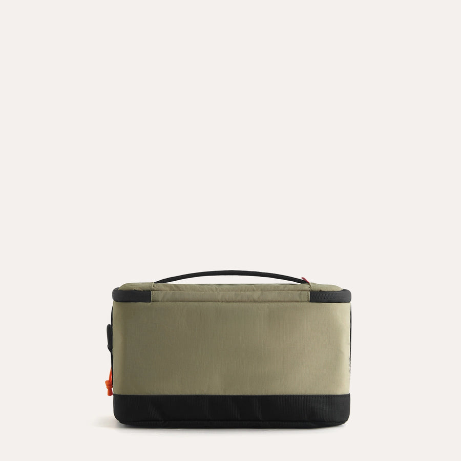 Blast 4.5L Hanging Toiletry Bag