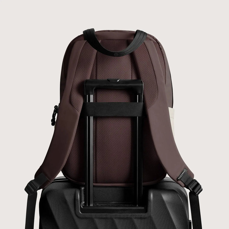 Paz 23L Backpack BAGSMART