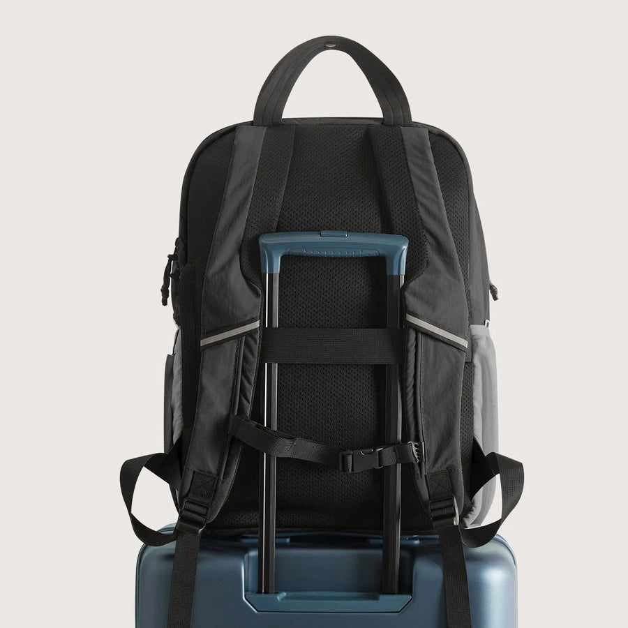 Paz 28L Backpack BAGSMART