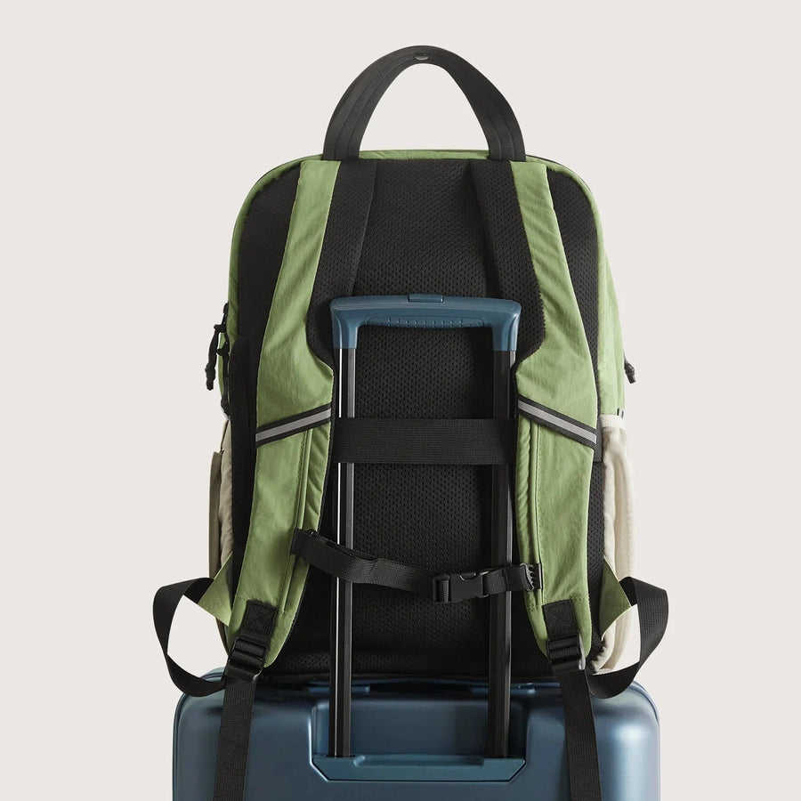 Paz 28L Backpack BAGSMART