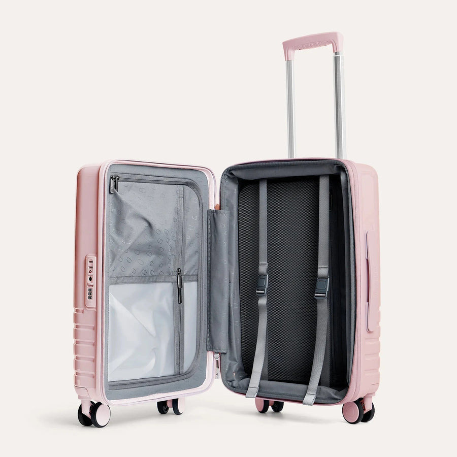 Getaway 20" Carry-On BAGSMART