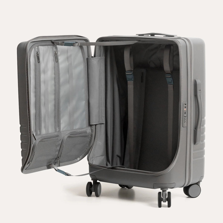 Getaway 24" Check-in: Side-Opening BAGSMART