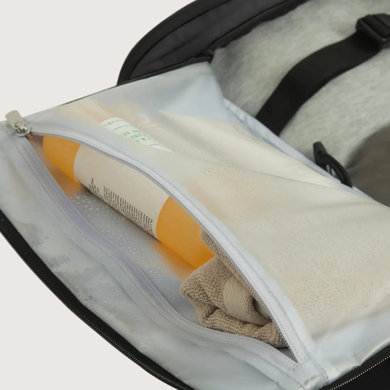 Blast Pro 38L Travel Backpack BAGSMART