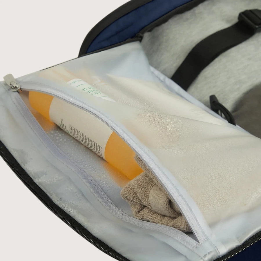 Blast Pro 38L Travel Backpack BAGSMART