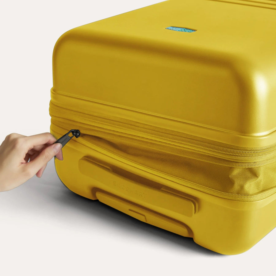 Getaway 20" Carry-On BAGSMART